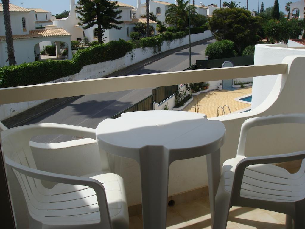 Apartamentos Sonybell Αλμπουφέιρα Δωμάτιο φωτογραφία